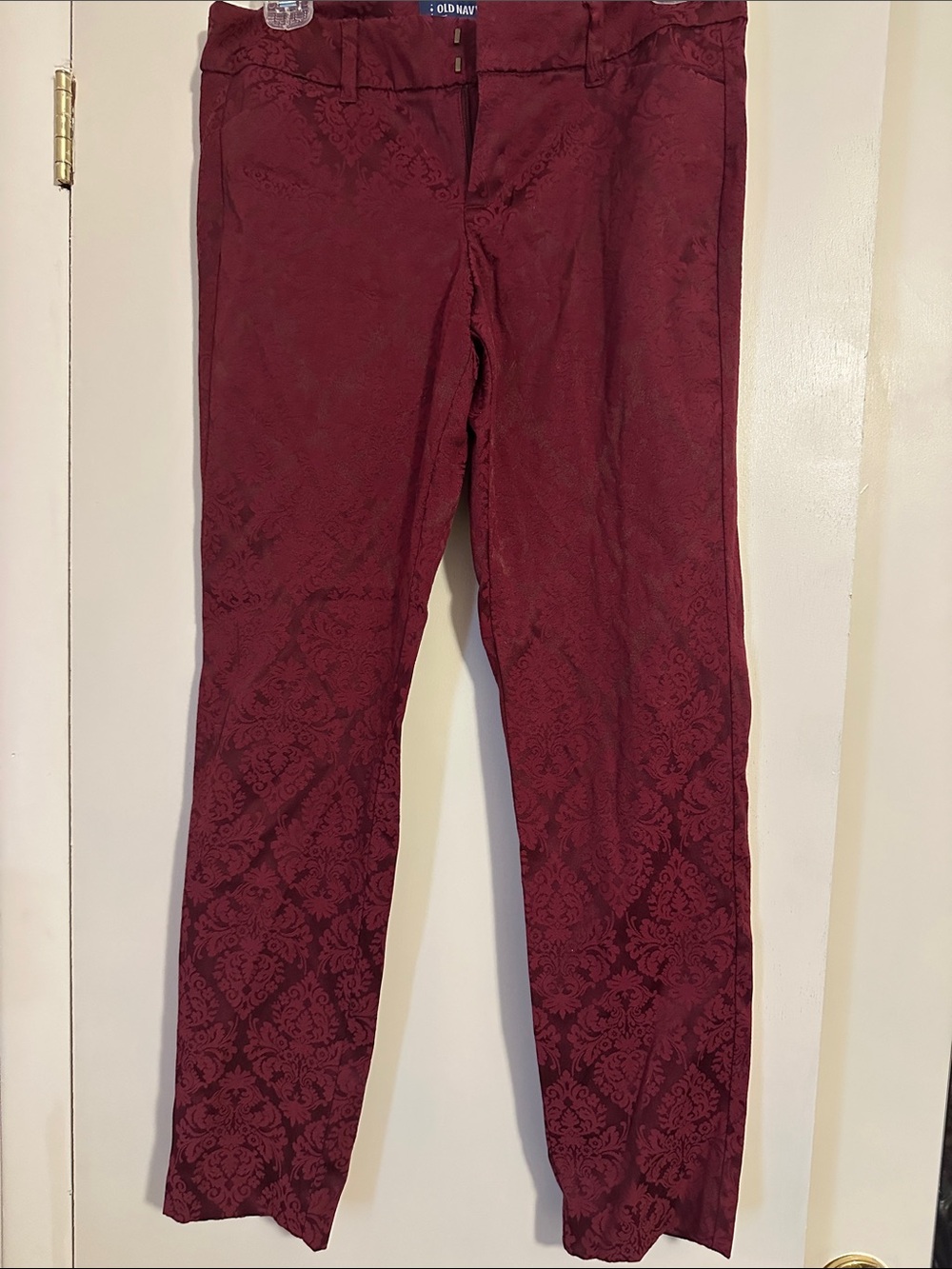 Old Navy Women's Burgundy Jacquard Skinny Jeans